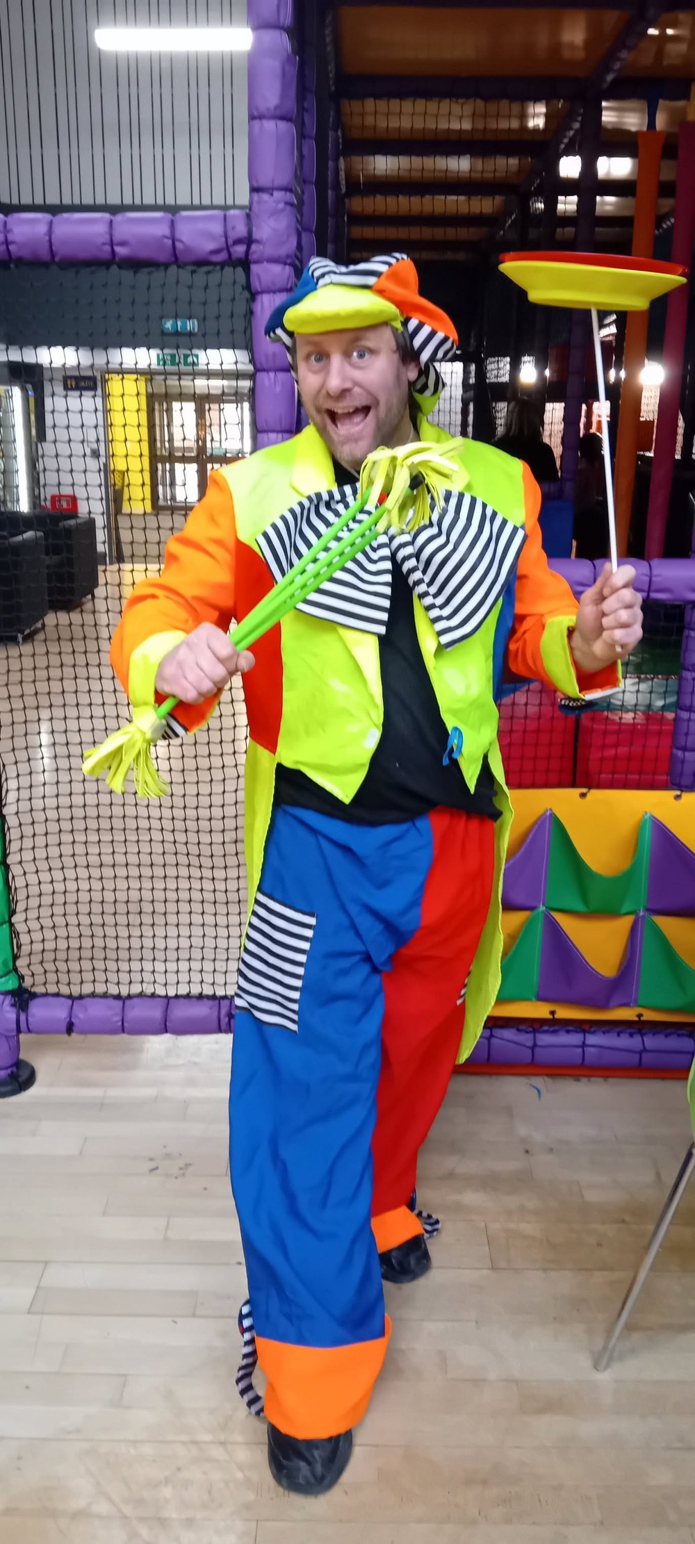 Juggle It All spinning plates show